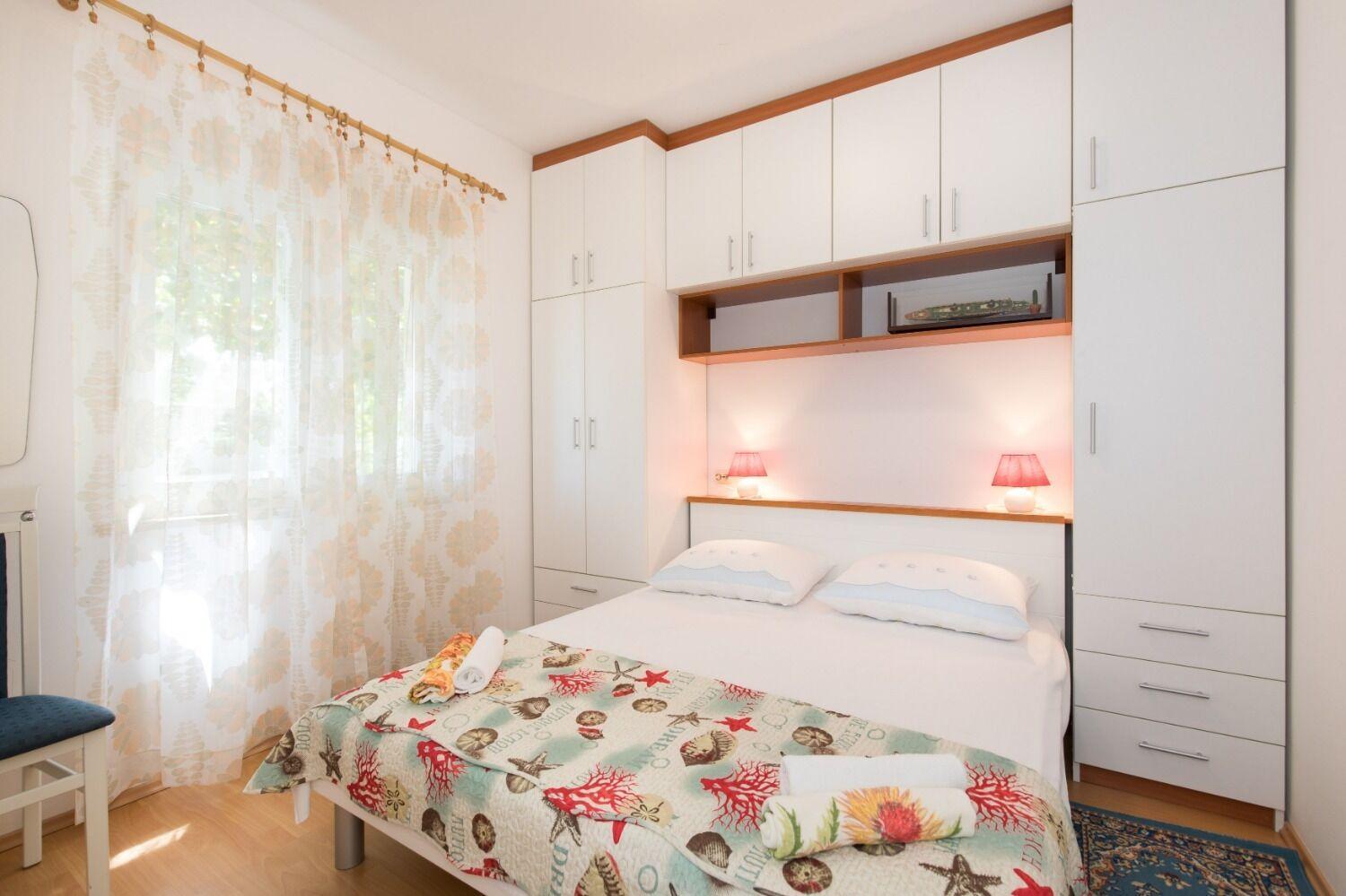Apartments Kate - 100 M From Beach Malinska Exterior photo